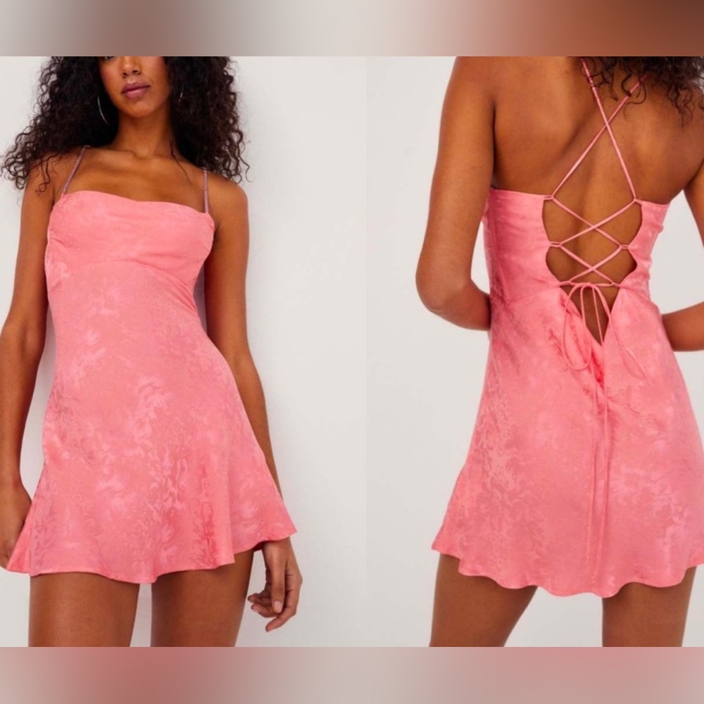 NWT‎ For Love & Lemons Gabrielle Floral Satin Lace Up Mini Dress in Pink - S